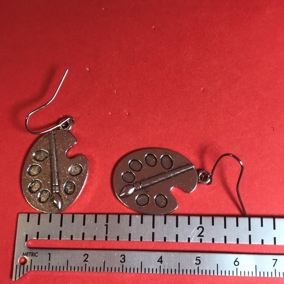 Artist with Paint Palette Paint Brush Silver Tone Earrings - Picture 3 of 3
